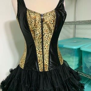 Leopard print and black corset! Brand new